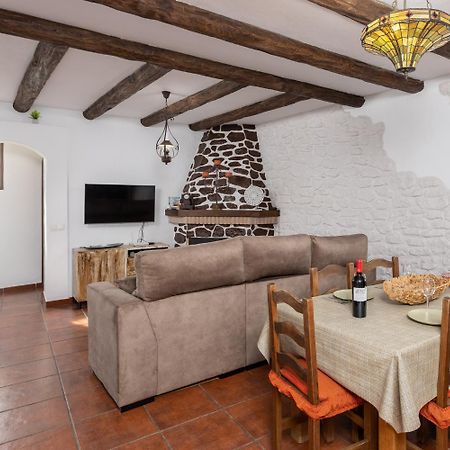 Villa Cortijo Romero Nerja Eksteriør billede